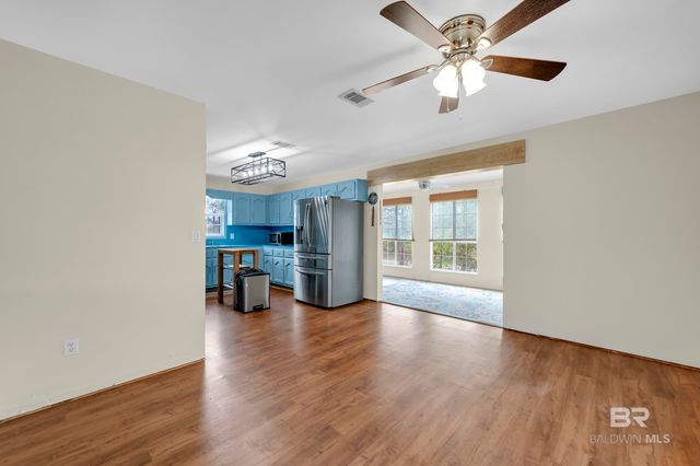 30758 Pine Street, Elberta, AL 36530