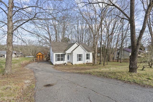 2323 Huckaby Rd, S, Columbia, TN 38401