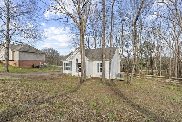 2323 Huckaby Rd, S, Columbia, TN 38401
