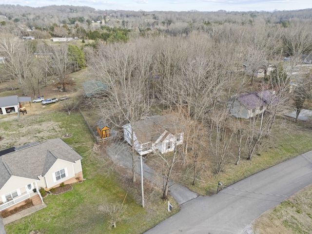 2323 Huckaby Rd, S, Columbia, TN 38401