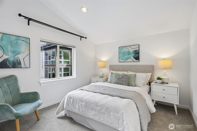 938 NW 51st Street, Seattle, WA 98107