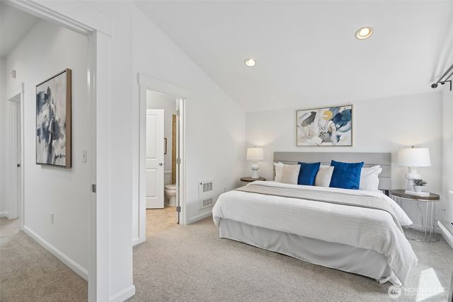 938 NW 51st Street, Seattle, WA 98107