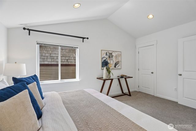 938 NW 51st Street, Seattle, WA 98107