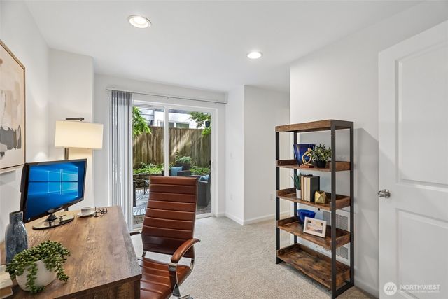 938 NW 51st Street, Seattle, WA 98107