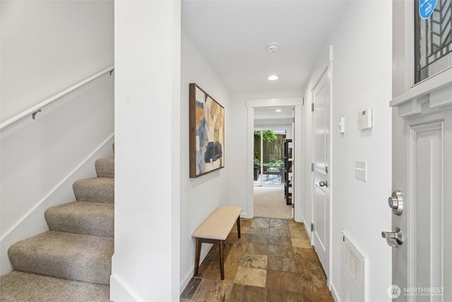 938 NW 51st Street, Seattle, WA 98107