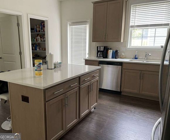 870 Society Circle SW, Atlanta, GA 30331