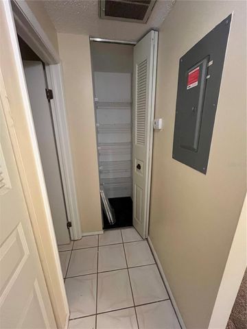 211 CORKWOOD LANE, Oldsmar, FL 34677