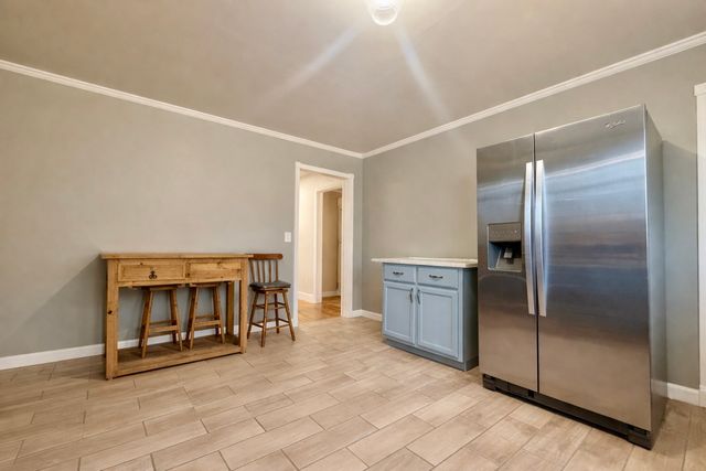 2705 Johnson Branch Rd, Leoma, TN 38468