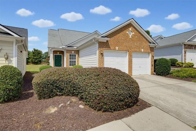 2090 Appaloosa Way, Conyers, GA 30012