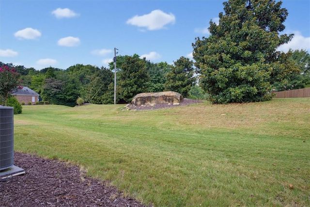 2090 Appaloosa Way, Conyers, GA 30012