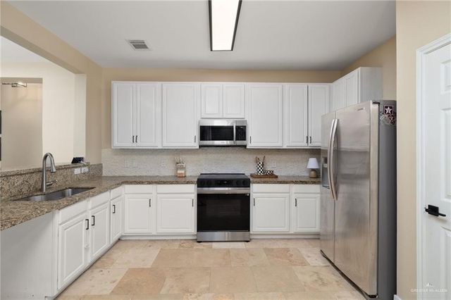 2008 Beatrice Avenue, Edinburg, TX 78539