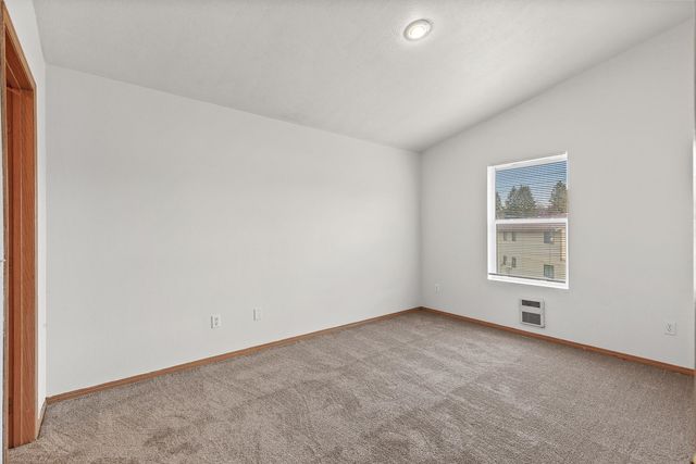 13219 E 31st Ct, Spokane, WA 99216