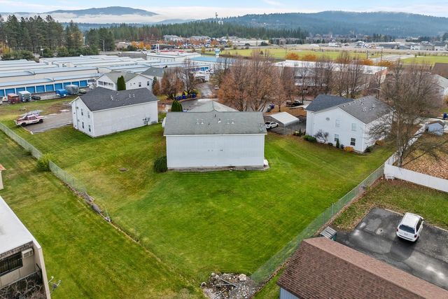 13219 E 31st Ct, Spokane, WA 99216