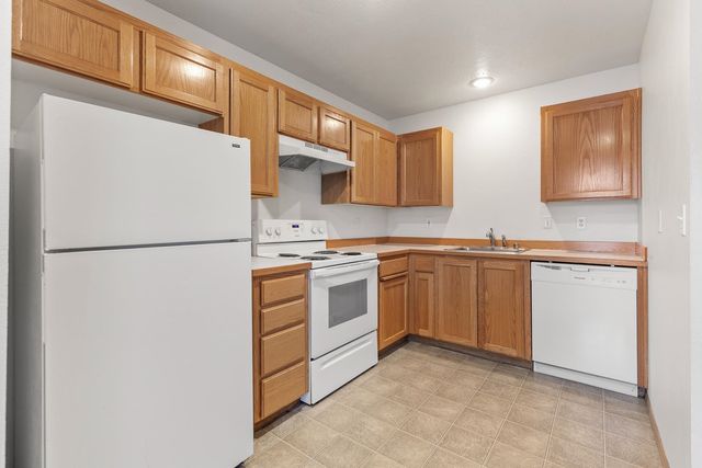 13219 E 31st Ct, Spokane, WA 99216