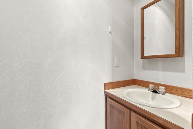 13219 E 31st Ct, Spokane, WA 99216