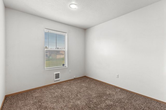 13219 E 31st Ct, Spokane, WA 99216