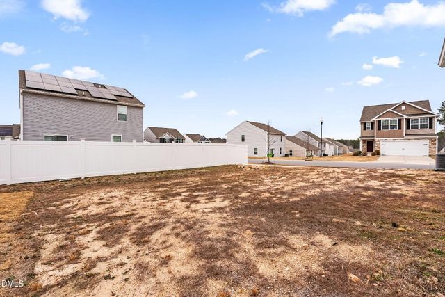 725 Fauna Street, Zebulon, NC 27597