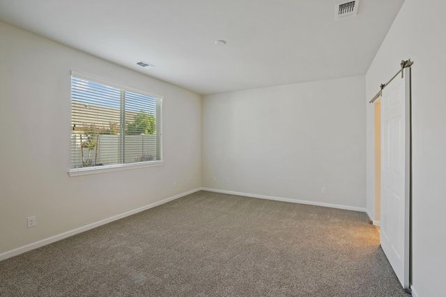 1395 Chestnut Hill Dr, Manteca, CA 95336