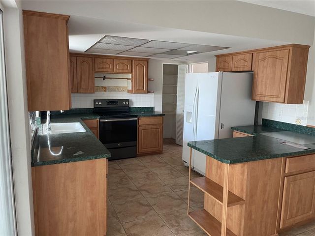 10307 SANDPIPER ROAD W, Bradenton, FL 34209