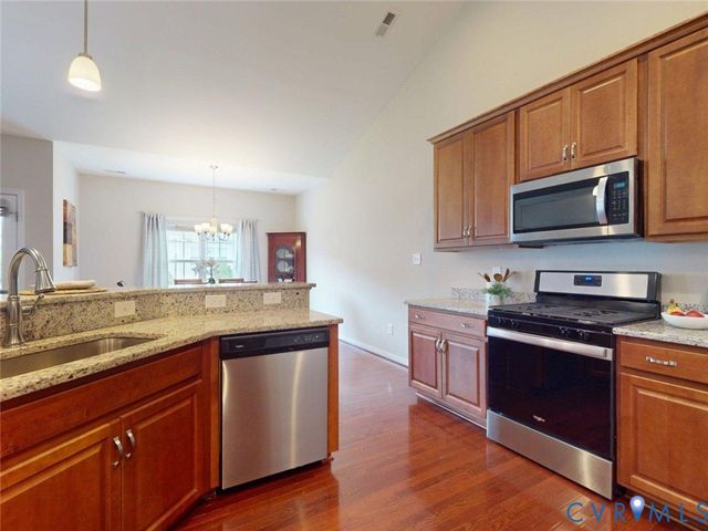 9987 Canvassback Pass Ct, Mechanicsville, VA 23116