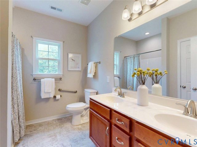 9987 Canvassback Pass Ct, Mechanicsville, VA 23116