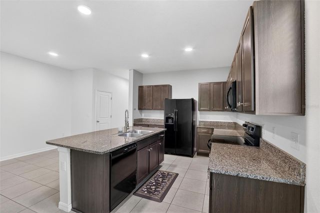 6946 BREEZY PALM DRIVE, Riverview, FL 33578