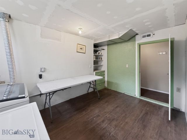 1302 S 3rd, Bozeman, MT 59715