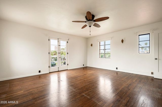 2218 ENCANTO Drive NE, Phoenix, AZ 85007
