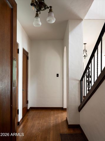 2218 ENCANTO Drive NE, Phoenix, AZ 85007