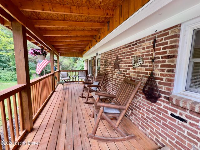 1109 Evelyn Dr, Radcliff, KY 40160