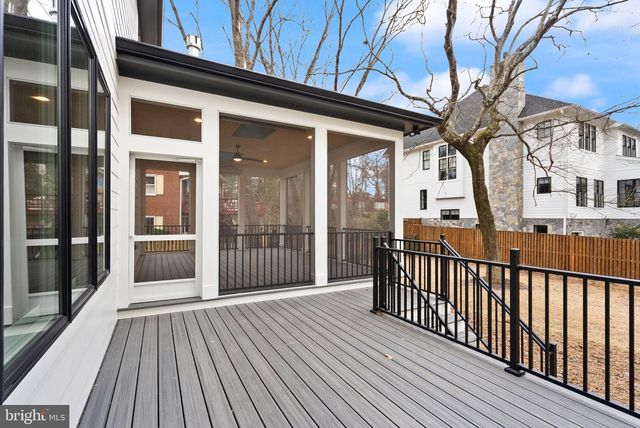 6013 WOODLAND TER, Mclean, VA 22101