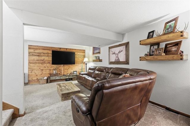 16201 Kevin Lane, Belton, MO 64012
