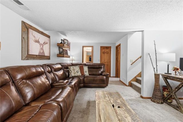 16201 Kevin Lane, Belton, MO 64012