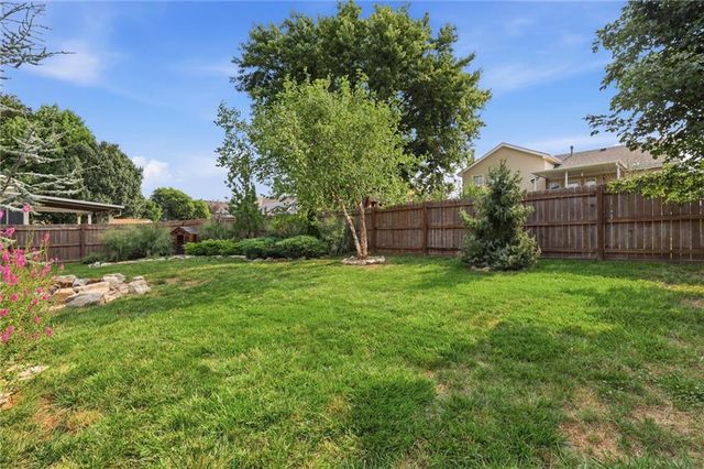 16201 Kevin Lane, Belton, MO 64012