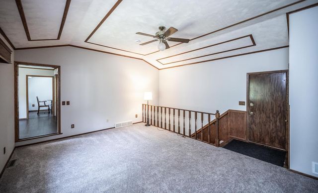 17600 Italy Path, Lakeville, MN 55044