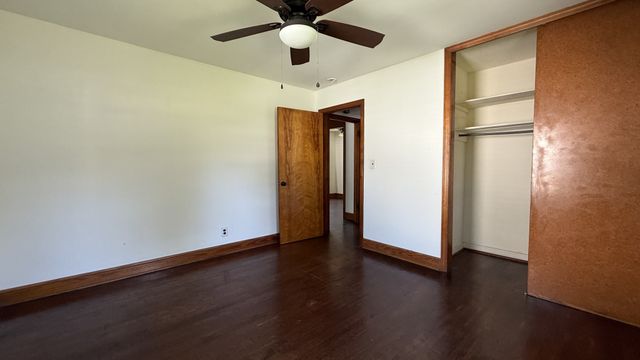 910 W Hickory St, Tullahoma, TN 37388