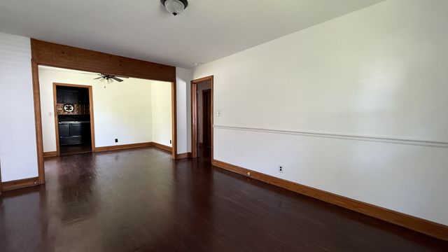 910 W Hickory St, Tullahoma, TN 37388