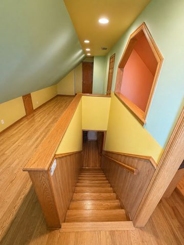 3129 N Nottingham Avenue, Chicago, IL 60634