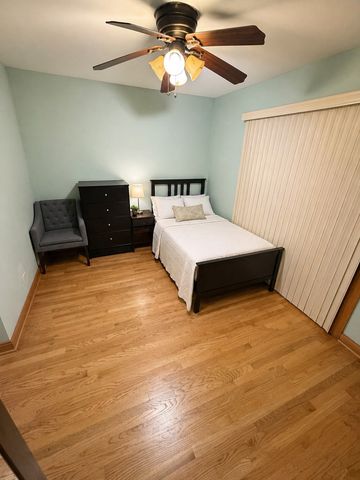 3129 N Nottingham Avenue, Chicago, IL 60634