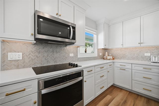 380 GULF BOULEVARD 1, Boca Grande, FL 33921