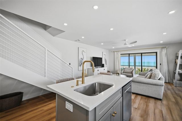 380 GULF BOULEVARD 1, Boca Grande, FL 33921