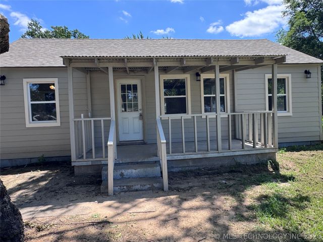 149 S 7th Street, Porter, OK 74454