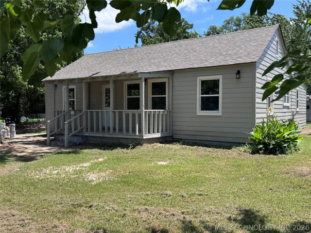 149 S 7th Street, Porter, OK 74454