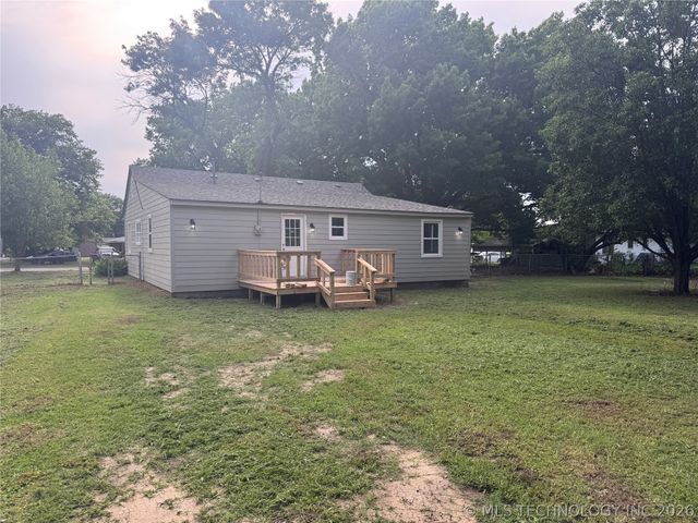 149 S 7th Street, Porter, OK 74454