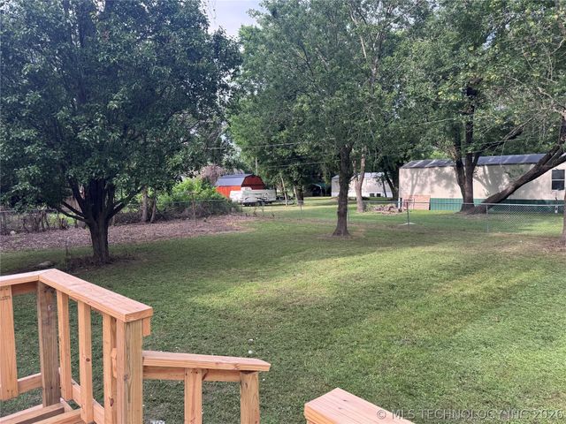 149 S 7th Street, Porter, OK 74454