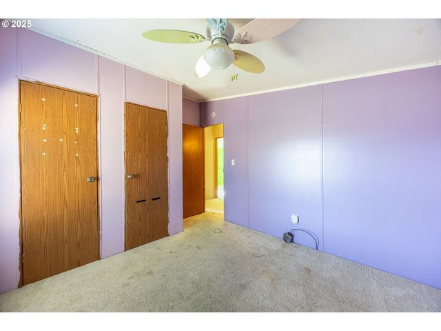 130 WALTER Ct, Roseburg, OR 97471