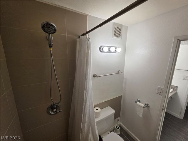750 South Royal Crest Circle 313, Las Vegas, NV 89169