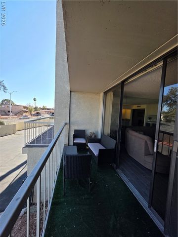 750 South Royal Crest Circle 313, Las Vegas, NV 89169