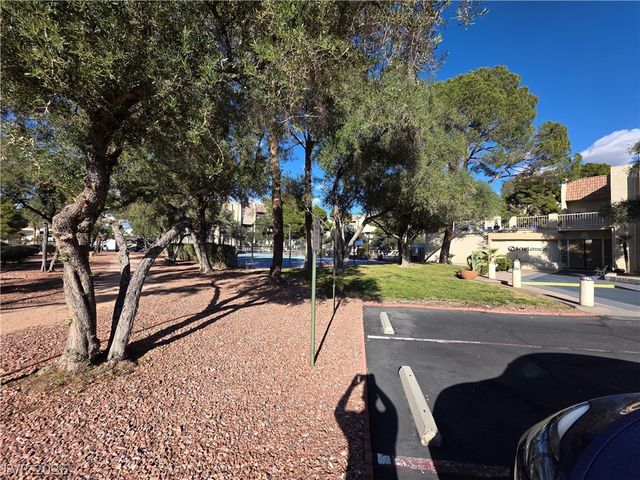 750 South Royal Crest Circle 313, Las Vegas, NV 89169