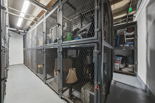 6101 N Sheridan Road 12E, Chicago, IL 60660